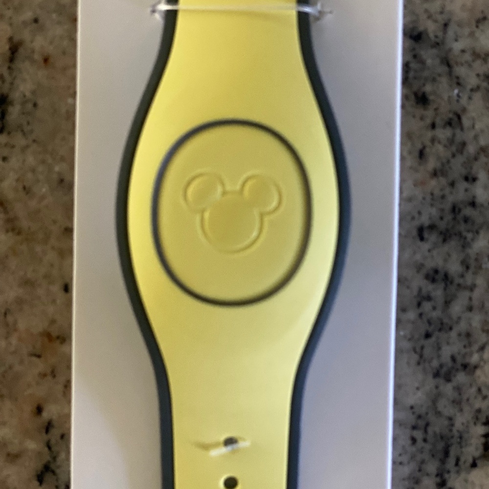 Unlinked Brand New Magicband